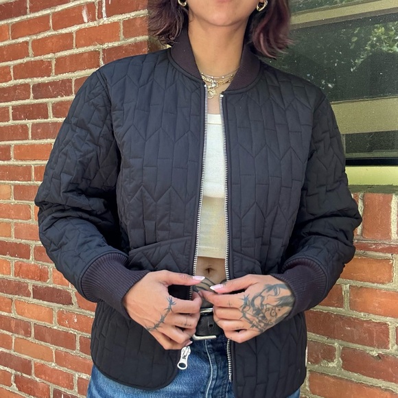 Stussy jacket - Picture 1 of 9